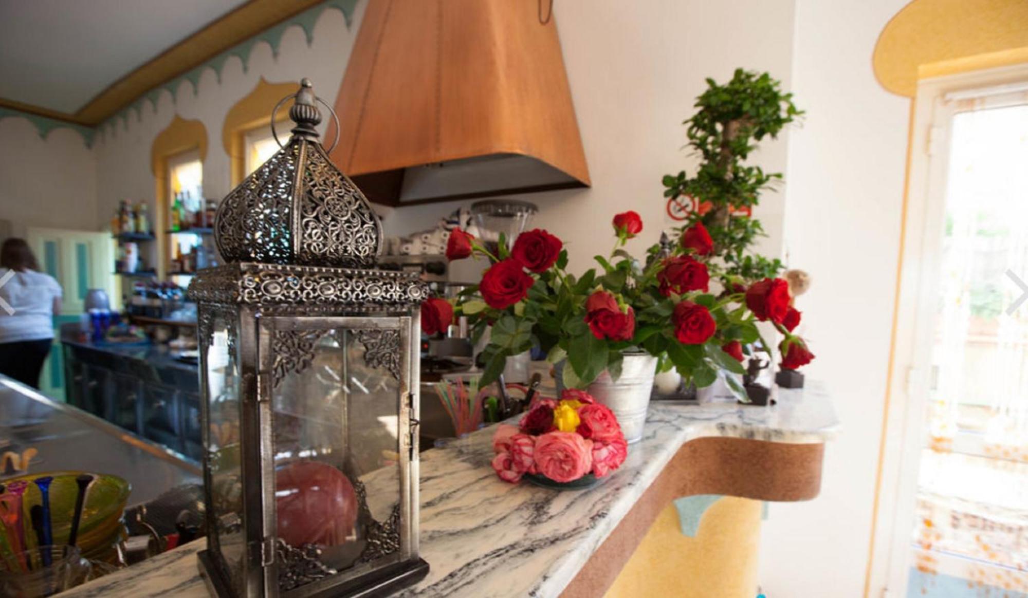וואריגוטי Hotel Arabesque מראה חיצוני תמונה