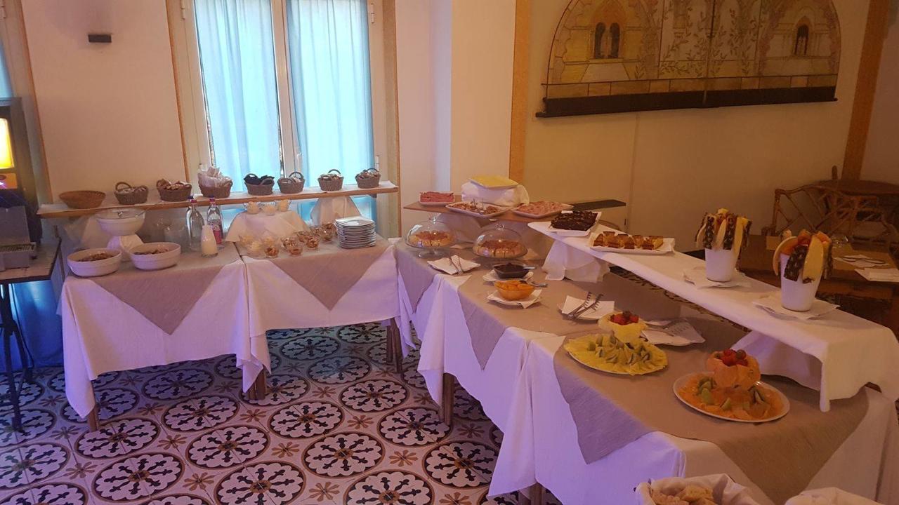וואריגוטי Hotel Arabesque מראה חיצוני תמונה